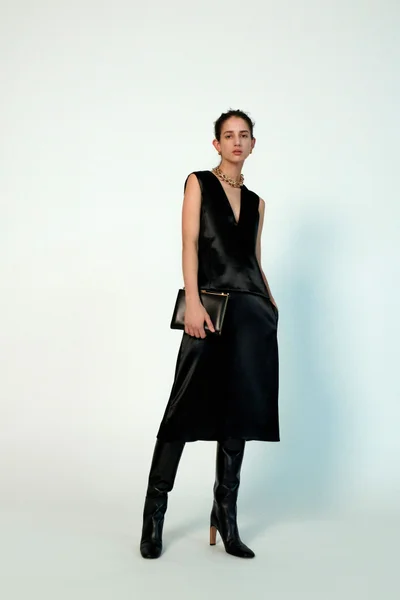 Look 4